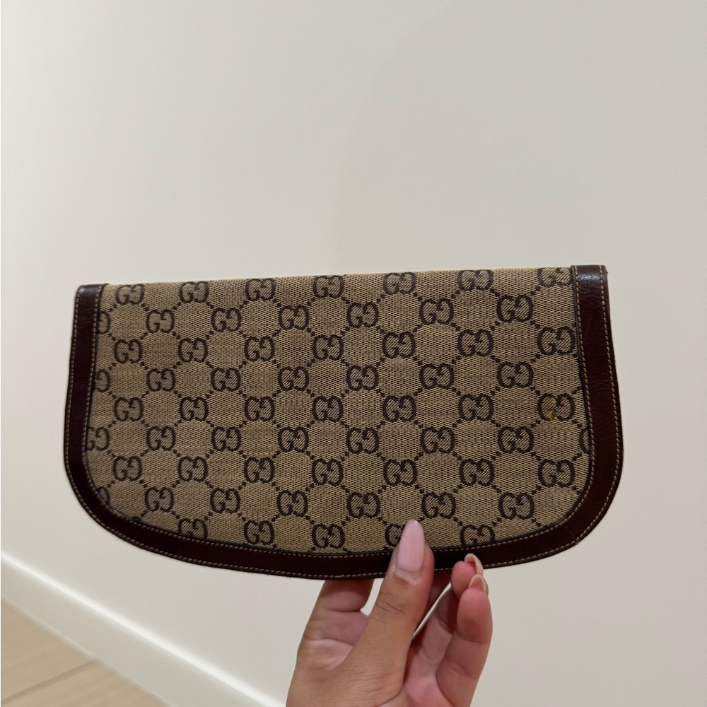 Gucci GG Monogram Vintage Clutch - Picture 4 of 8